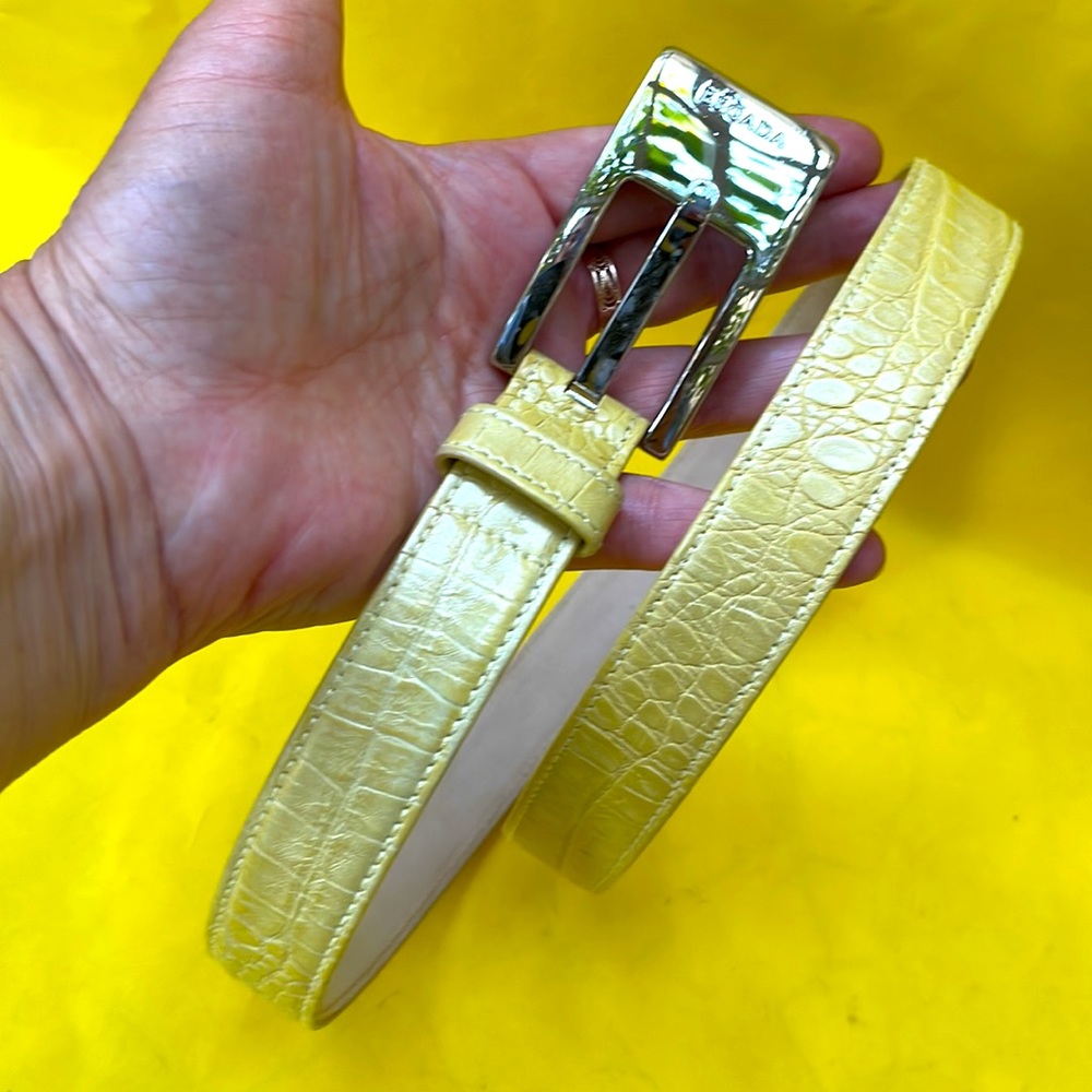 Vintage metallic yellow/silver Escada leather belt